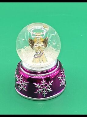 Stunning Vintage Mr. Christmas Mini Musical Snow Globe